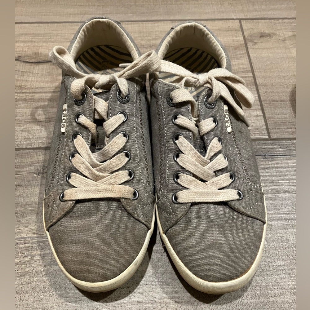 Taos Star Women's Sneaker